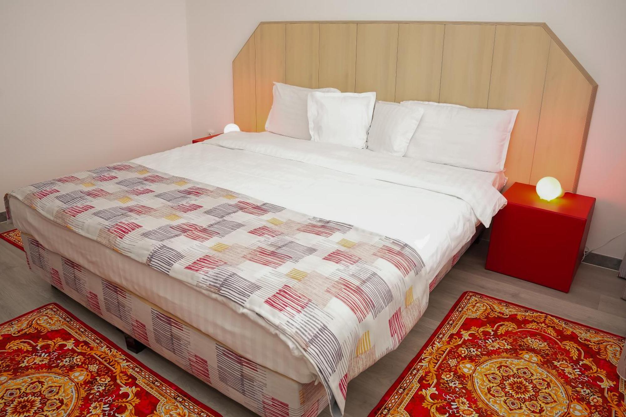 Hotel Bucovina Сучава Экстерьер фото